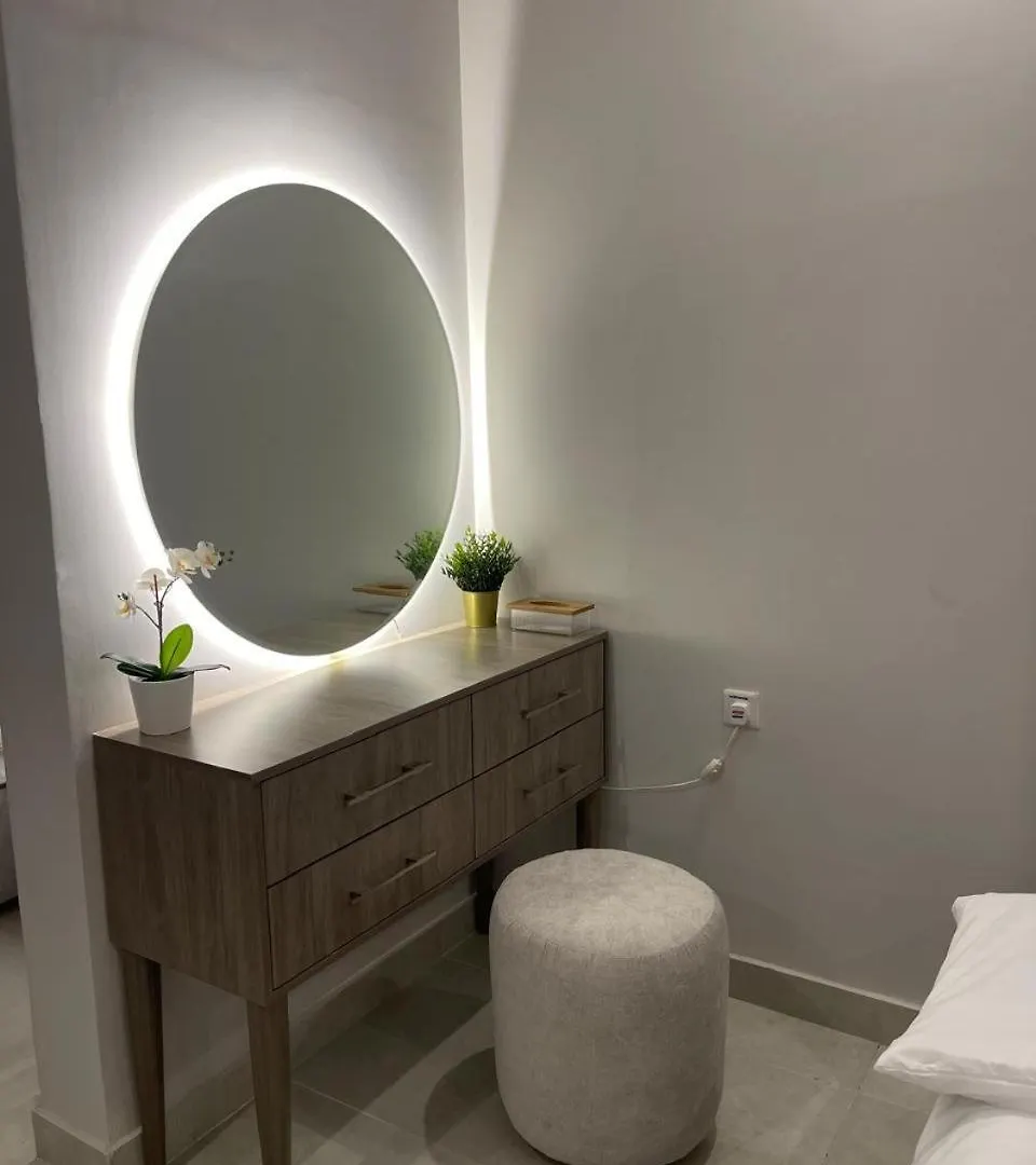Apartmán شقق فندقيه فاخره بتصمم عصري ودخول ذاتي Džidda